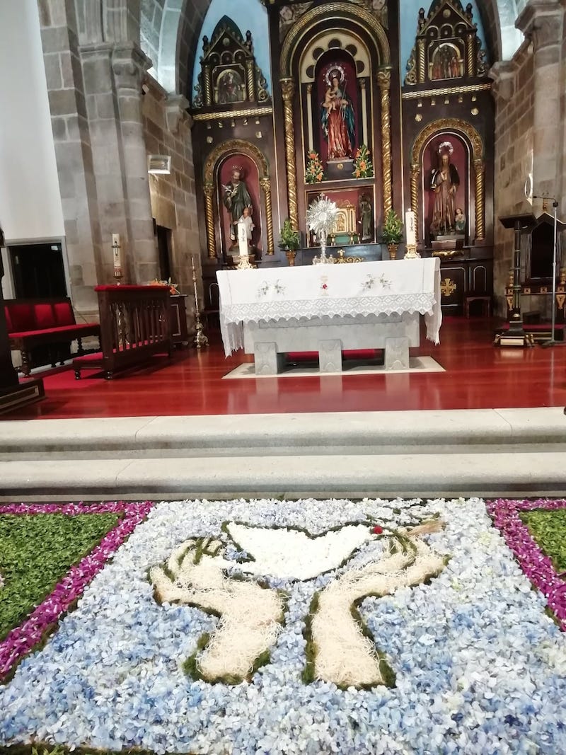 Igrexa de Cee no Corpus-Foto-Rafa Quintans