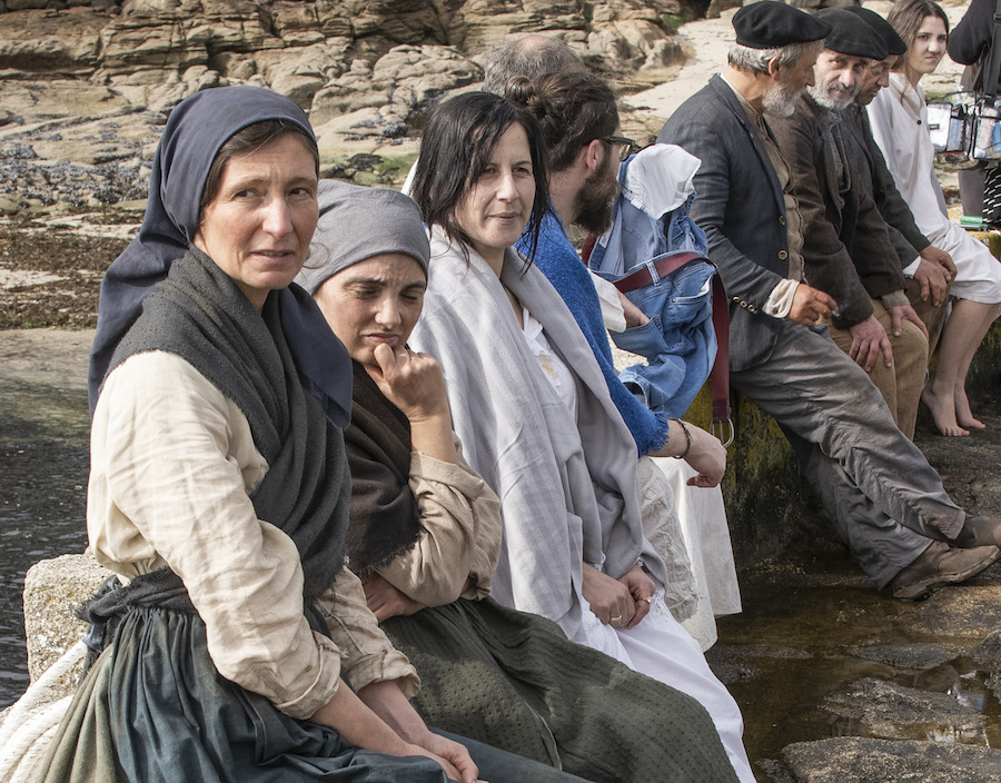 Figurantes muradas da Illa das Mentiras