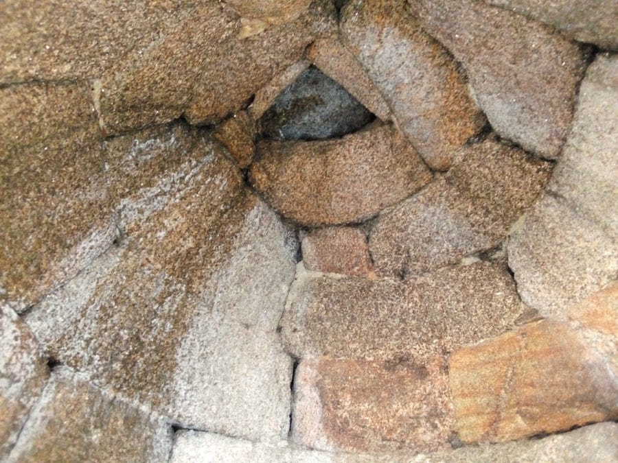 BÓVEDA DO FORNO da casa do Patín, en Berdoias
