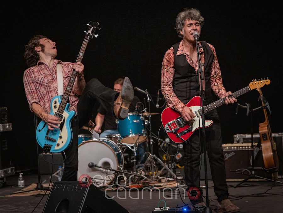 Oskar Avendano e Os Bo Derek-Foto-Oscar Caamano