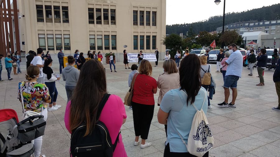 Concentracion en Cee por aulas seguras