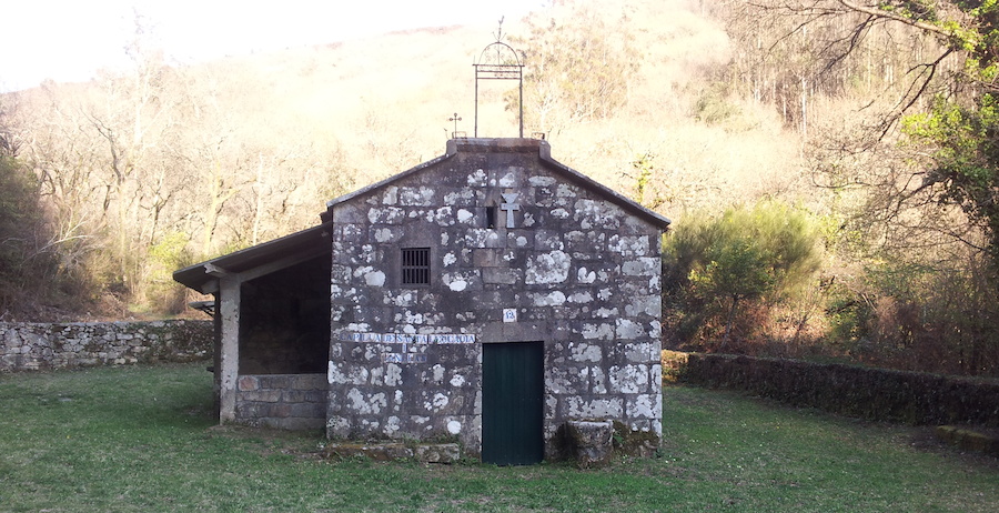 Capela de Santa Locaia en mazaricos