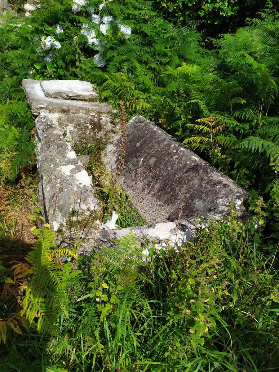 6 Pozo e lavadoiro en Boallo