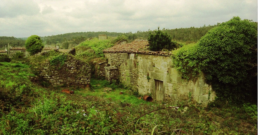 3 Vella casa das Rebeiras, hoxe en ruínas (fotofrafía de Tino de Coto )8 copia