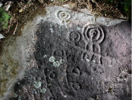 Detalle de petróglifos de Pedrouzo 2, en Berdoias -