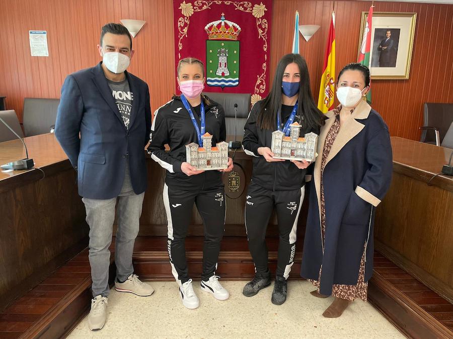 Paty Túñez e Laura Montero recibidas en Cee