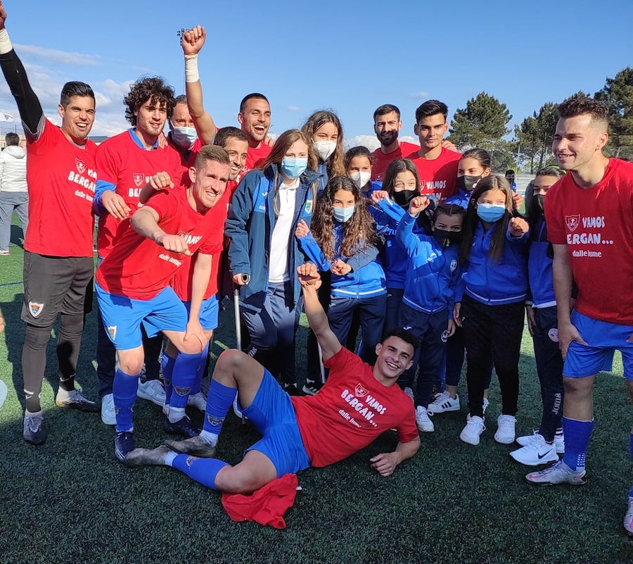 Heroes do ascenso do Bergantinos coas Promesas