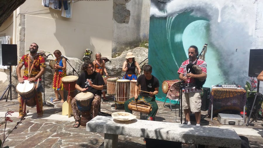 Musica no Mercado Marusia de Corme