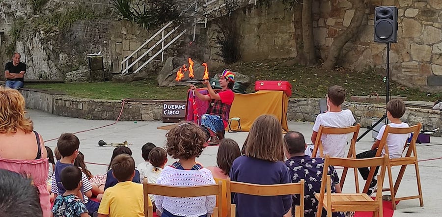 Duende Circo no Mercado Marusia de Crome