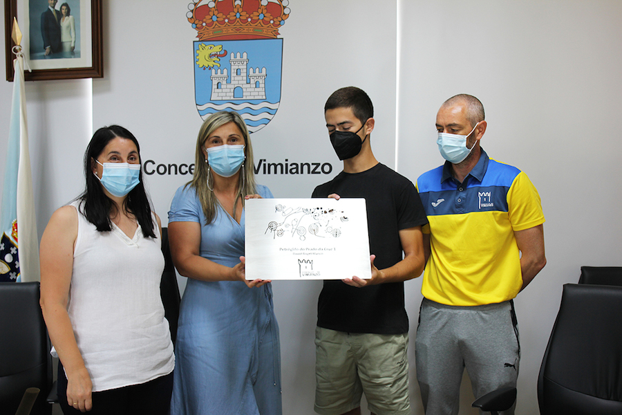 Presentando os petroglifos de Vimianzo