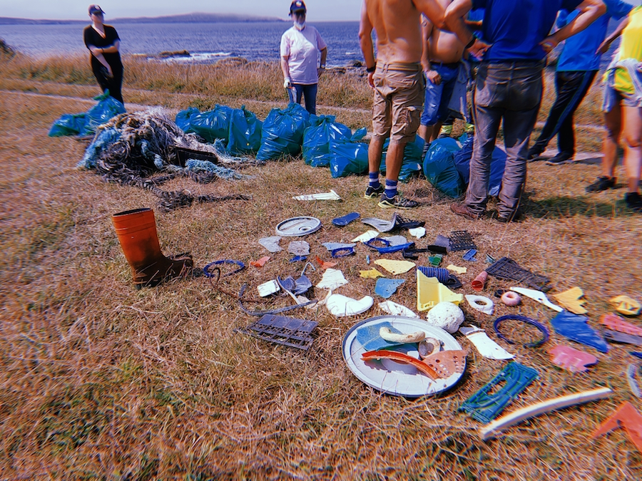 Lixos plasticos de Cuni