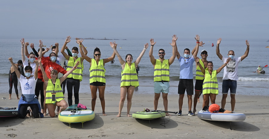 Familia dumbriesa na Travesia Costa Ezaro