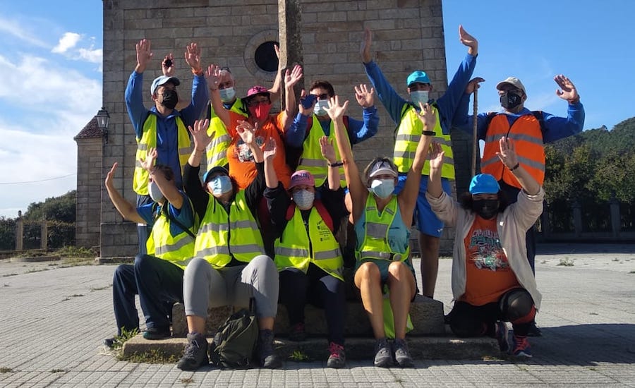 Adisbismur facendo o Camino de Muros 2