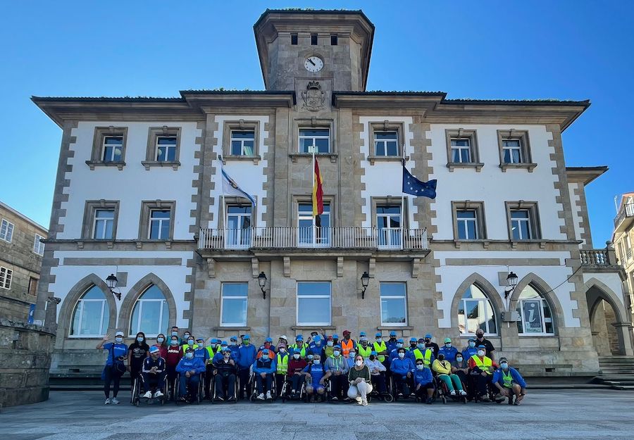 Adisbismur facendo o Camino de Muros 3