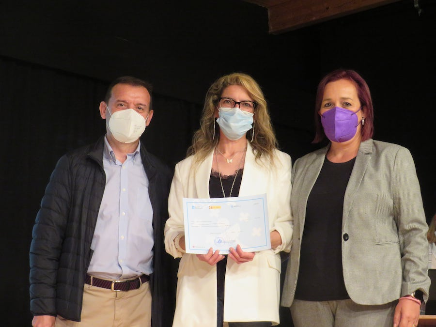 FOTO MUXÍA, VIMIANZO, CAMARIÑAS - Remate do obradoiro dual de emprego “CAMIÑO AO EMPREGO” (5)-min copia