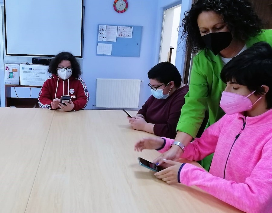 Curso de manexo do mobil en Integro