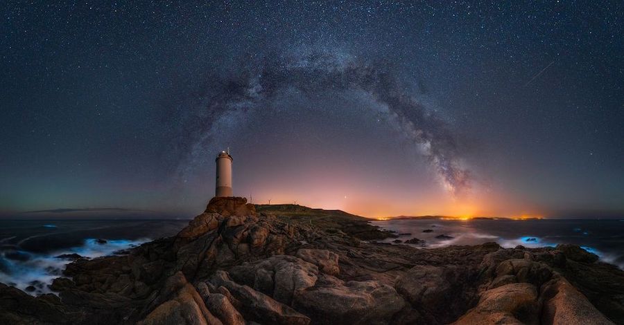 Faro Roncudo Via Lactea Mar de Ardora-Drew Corme