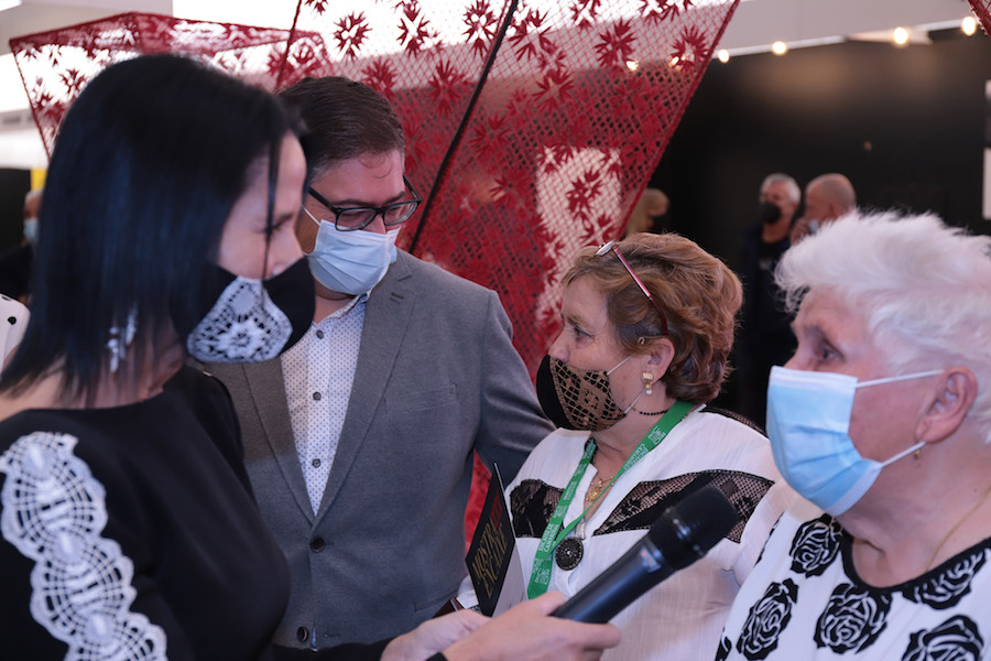 FOTO MOSTRA DO ENCAIXE-Recoñcemento palilleiras 1 copia