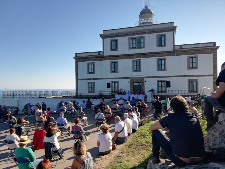 Alexandre Nerium presenta no Faro de Fisterra Aras do Mar 2