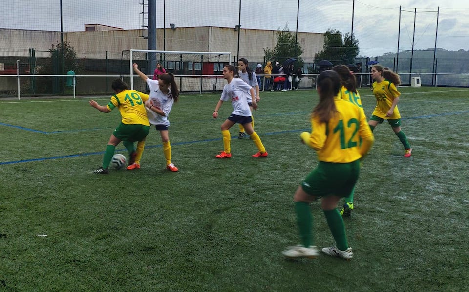 Imaxe do Mazaricos Feminino de branco