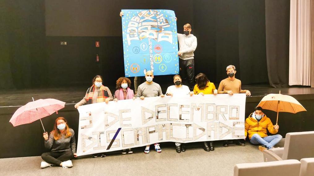 Baixo o mesmo paraugas 2