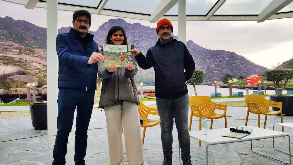 Presentacion do libro do Monte Pindo en Dumbria 2