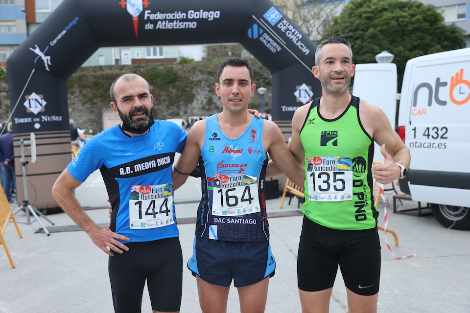 O Concello de Ponteceso celebra o éxito de participación na II carreira popular “Faro Roncudo Corre por Ucraína (2)
