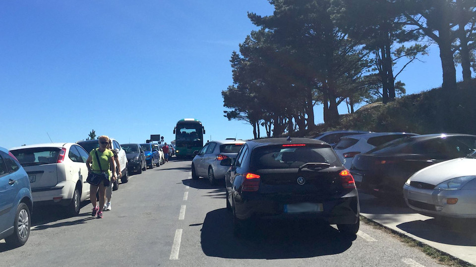 CAOS NO FARO FISTERRA