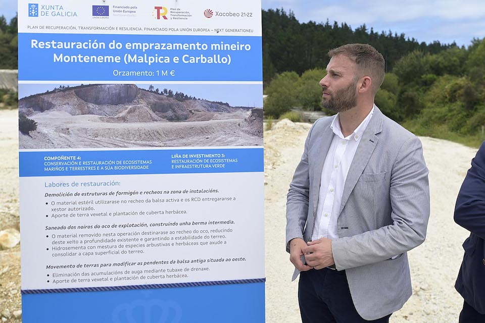 Carballo. A Coruña
O Delegado Territorial da Xunta na Coruña, Gonzalo Trenor, acompañado e o director xeral de Planificación Enerxética e Recursos Naturais Pablo Fernández Vila, visitan Montememe
22/07/2022
Foto: Moncho Fuentes / AGN A Coruña




