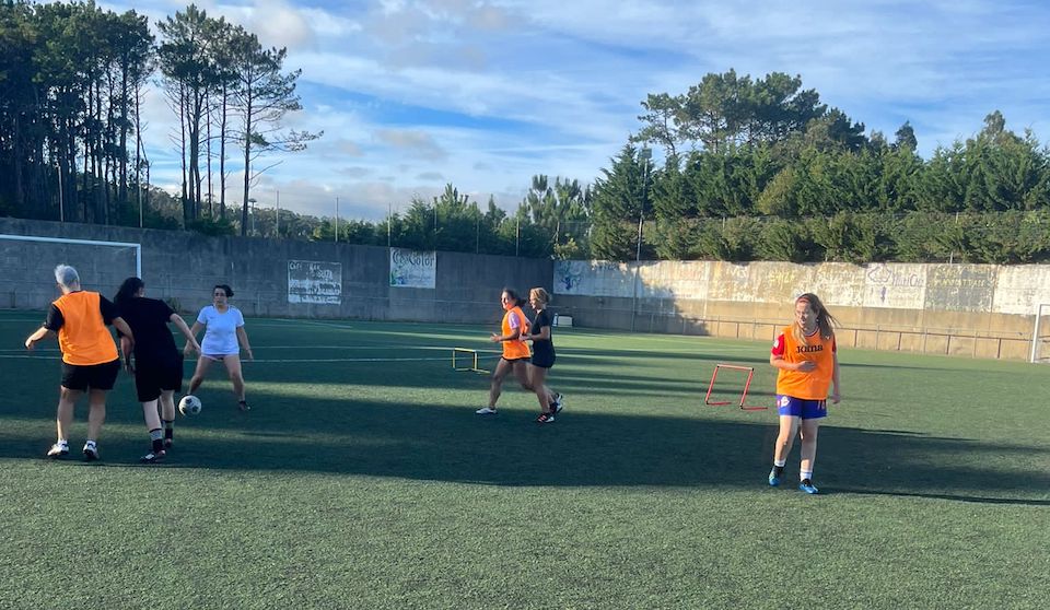 UD COrcubion feminino adestrando 1