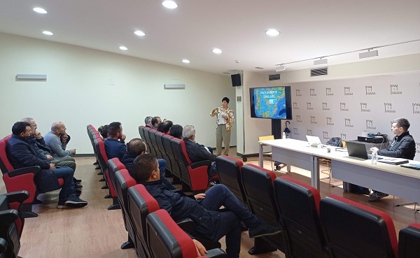 Encontro na Casa da Cultura de Vimianzo