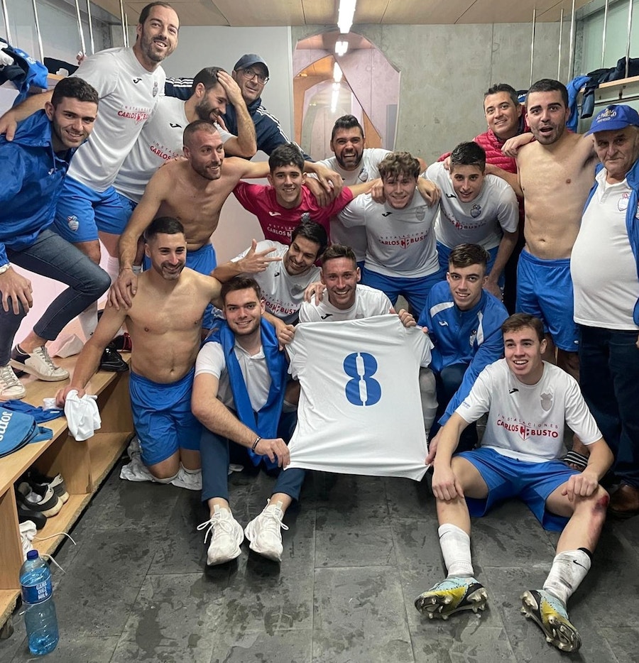 Ponteceso celebrando vitoria