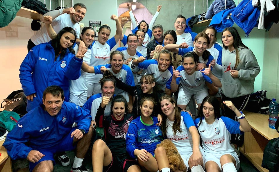 Ponteceso fem celebrando a vitoria