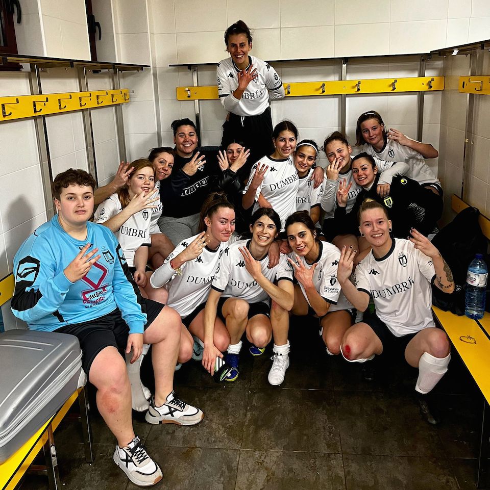 Futfem Dumbria feminnio