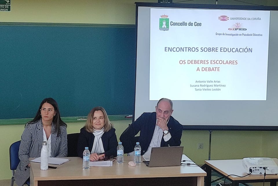 Conferencia deberes Cee GIPEC
