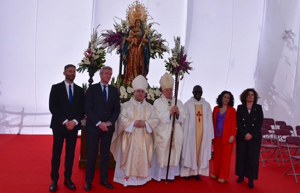 Coroación canónica da Virxe da Xunqueira-Foto-Rafa Quintans 5