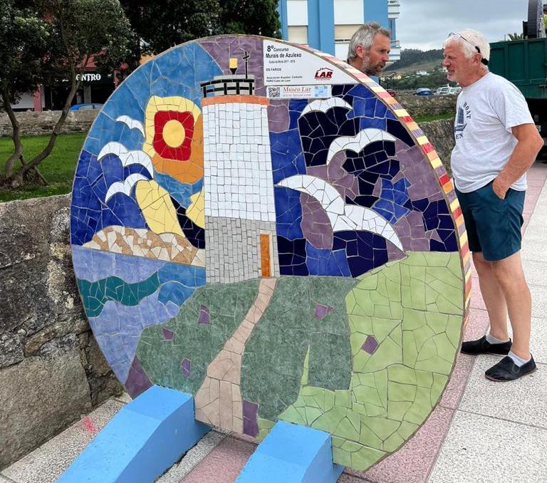 Murais de azulexo da Costa da Morte en Cervo