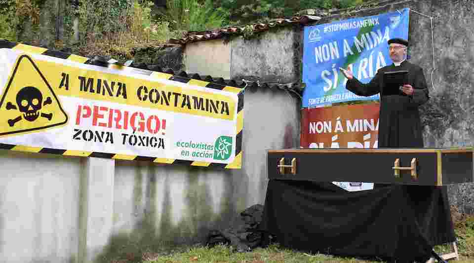 Funeral pola Mina de San Fin