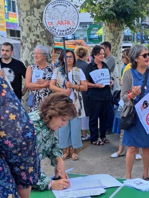 Concentracion recortes CEIP Carballo 1