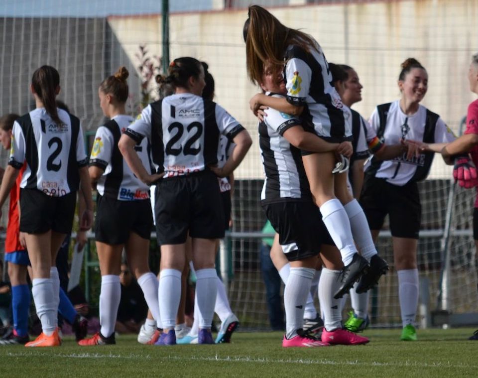 Outes fem 23-24 copia