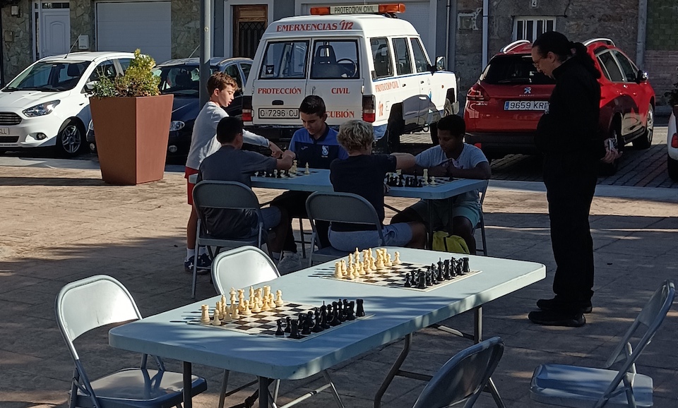 Xadrez na Rua Corcubion