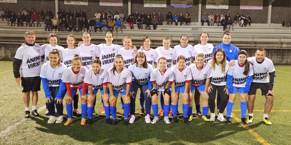 Ponteceso feminino con Virxi