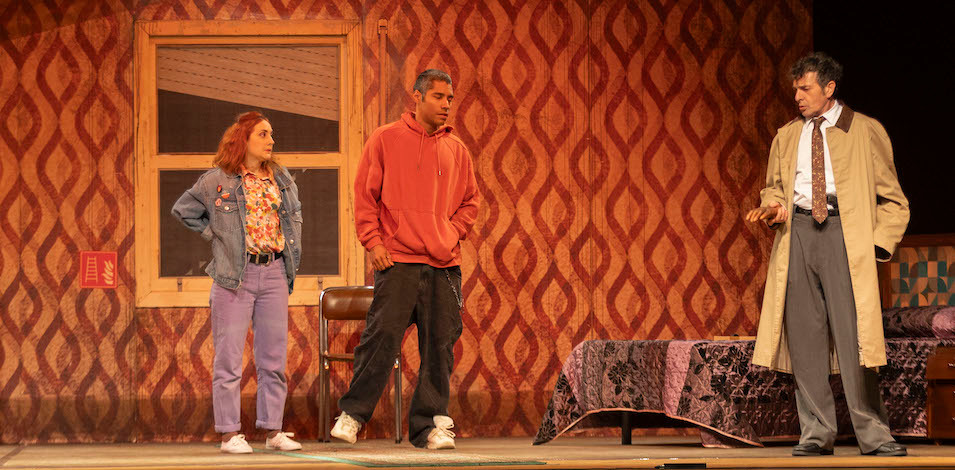 Entrega en Man de Contraproduciones en Malpica