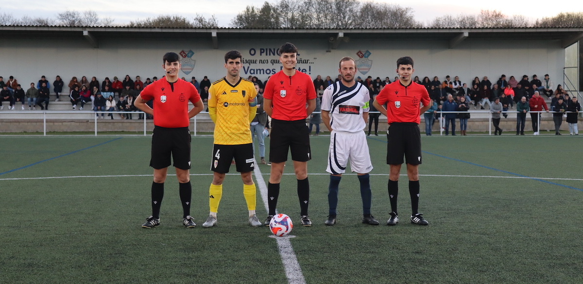 Partido Solidario Seleccion QPC-Rett-Capis e trio arbitral