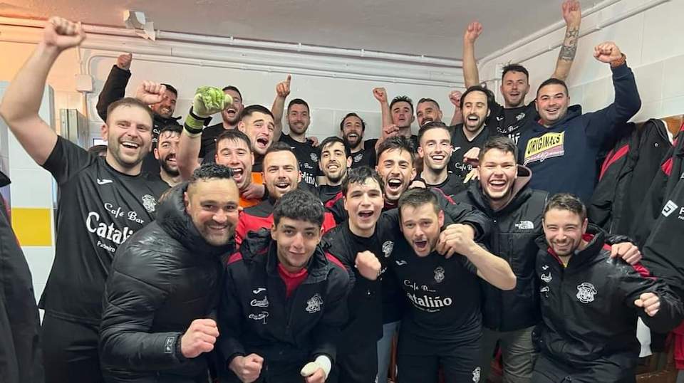 Castriz celebrando a vitoria en Arlina