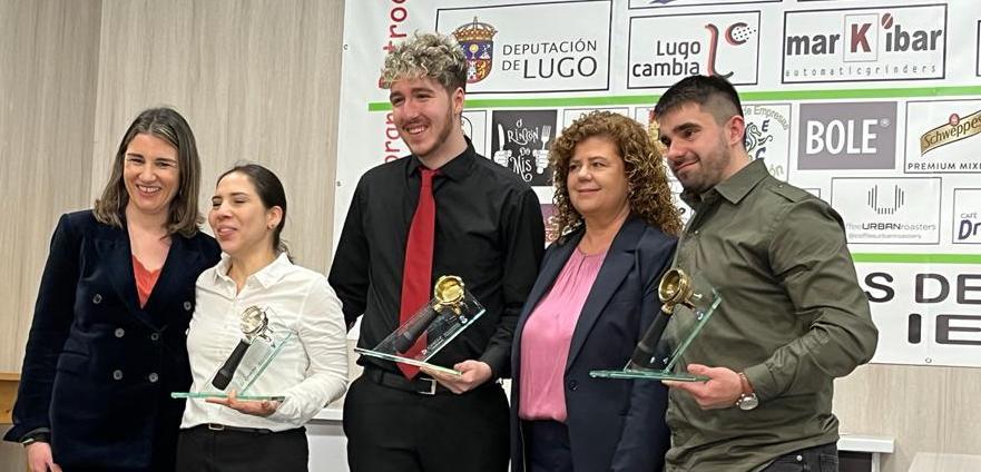 Alberto Balayo a dereita