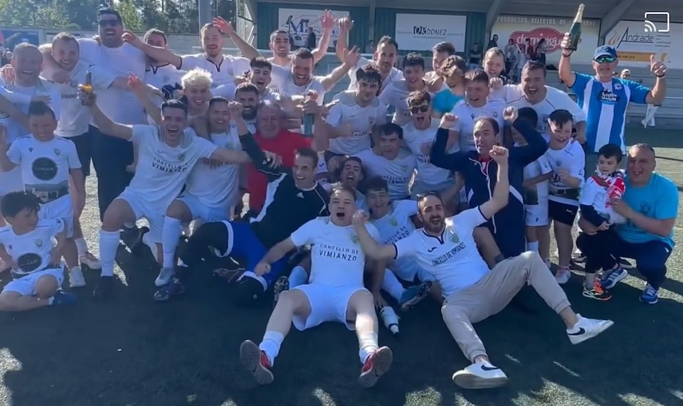 Soneira SD celebrando o ascenso 1