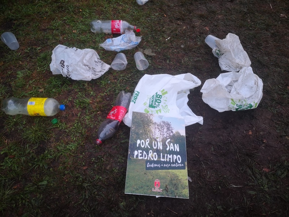 Lixo nas festas de San Pedro 2
