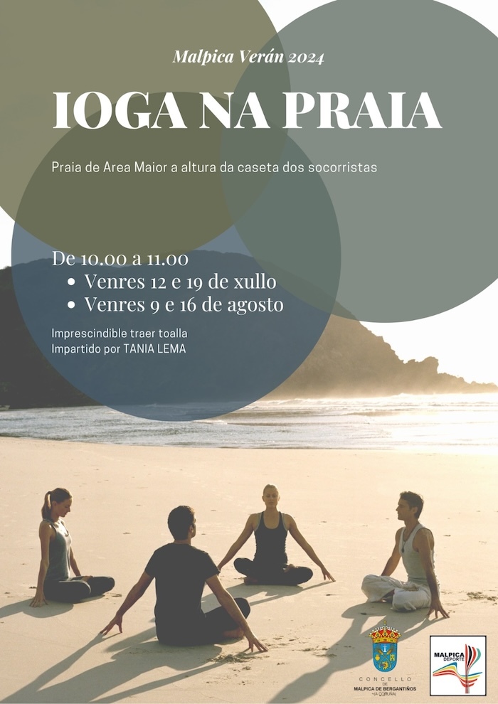 ioga na praia de Malpica
