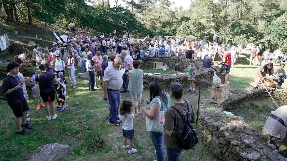 Bo ambiente no Castro Animado do Castro Borneiro